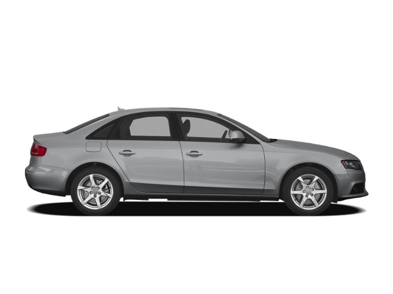 2010 Audi A4 4dr Sdn Auto quattro 2.0T Premium Exterior Shot 16