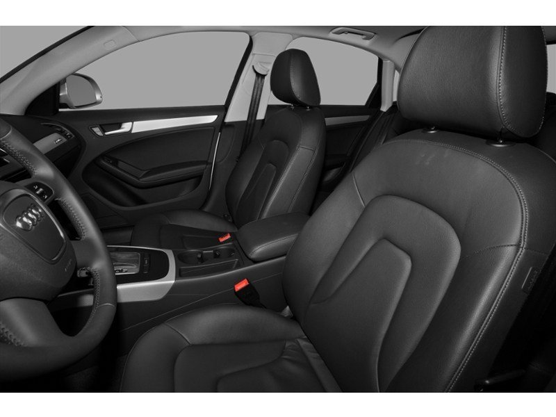 2010 Audi A4 4dr Sdn Auto quattro 2.0T Premium Interior Shot 5