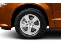 2013 Dodge Grand Caravan SE/SXT Exterior Shot 5