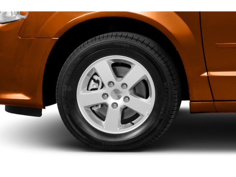 2014 Dodge Grand Caravan 4dr Wgn SE Exterior Shot 5