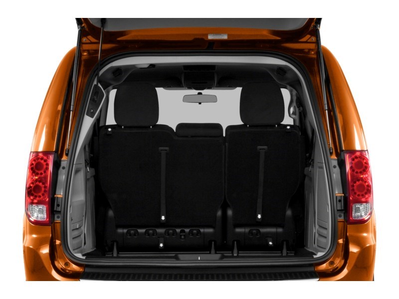 2013 Dodge Grand Caravan SE/SXT Exterior Shot 4