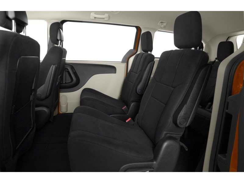 2013 Dodge Grand Caravan SE/SXT Interior Shot 5