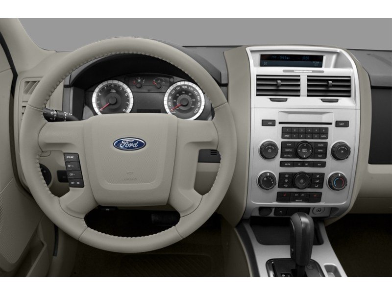 2012 Ford Escape 4WD 4dr Limited Interior Shot 3
