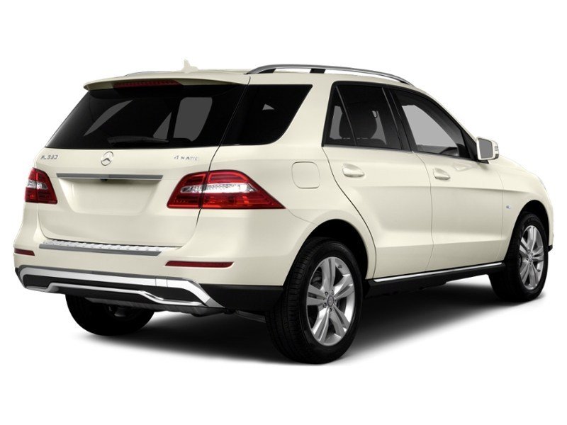 2013 Mercedes-Benz M-Class Base Exterior Shot 2