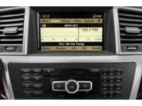 2014 Mercedes-Benz M-Class Base Interior Shot 9