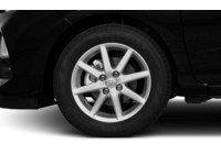 2014 Toyota Prius c 5dr HB Technology Exterior Shot 5