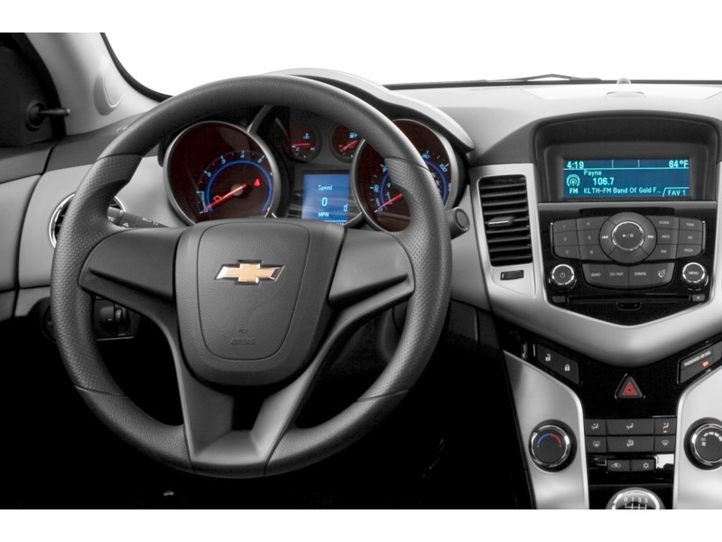 2013 Chevrolet Cruze 4dr Sdn LS w/1SA Interior Shot 3