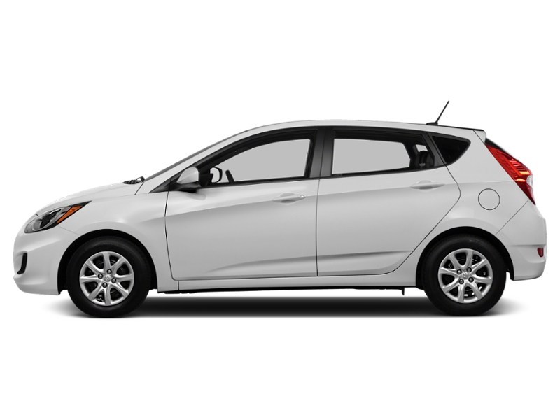 2013 Hyundai Accent 5dr HB Auto GL Exterior Shot 7