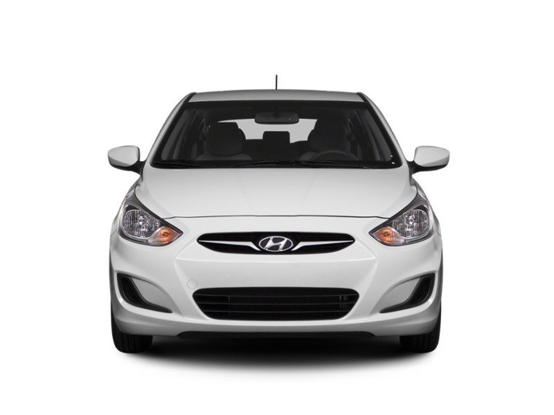 2013 Hyundai Accent 5dr HB Auto GL Exterior Shot 6