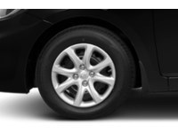 2013 Hyundai Accent 4dr Sdn Man GL *Ltd Avail* Exterior Shot 5
