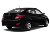 2013 Hyundai Accent 4dr Sdn Auto GL Exterior Shot 10