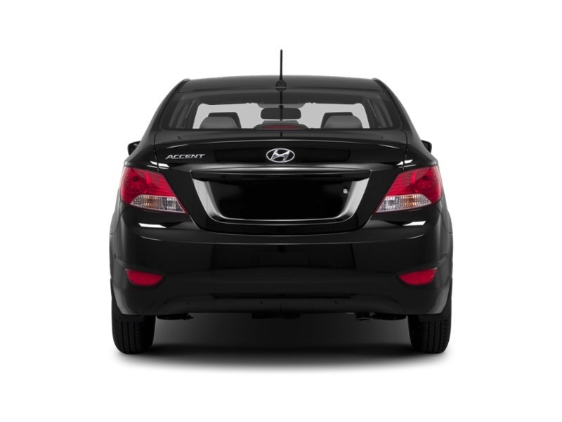 2013 Hyundai Accent 4dr Sdn Man GL *Ltd Avail* Exterior Shot 13