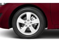 2013 Hyundai Elantra 4dr Sdn Auto GLS Exterior Shot 5