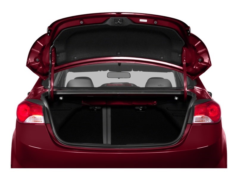 2013 Hyundai Elantra 4dr Sdn Auto GLS Exterior Shot 4