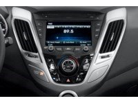 2015 Hyundai Veloster 3dr Cpe Man Interior Shot 2