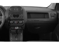 2015 Jeep Patriot 4WD 4dr Altitude *Ltd Avail* Interior Shot 1