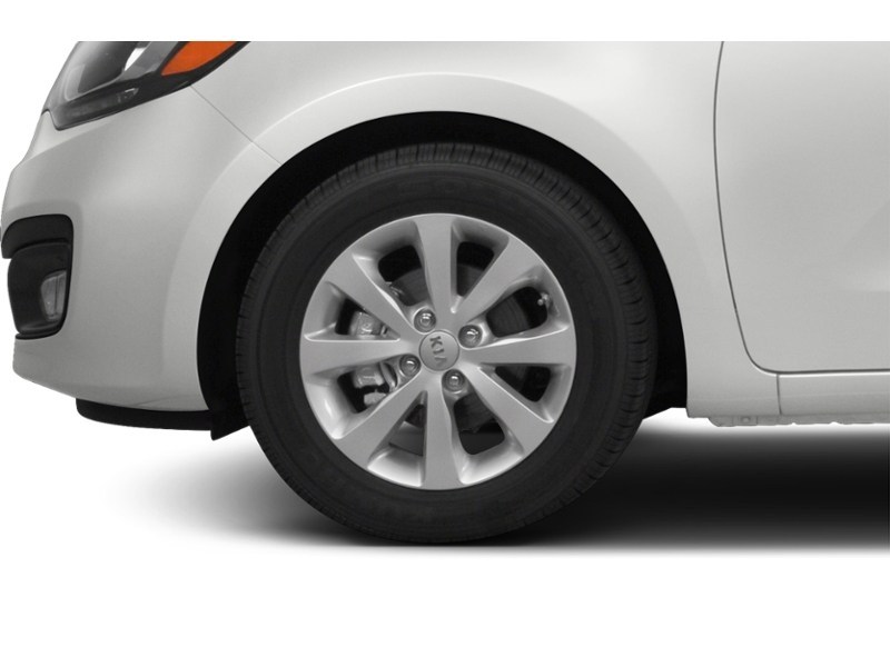 2013 Kia Rio 4dr Sdn Auto EX Exterior Shot 5