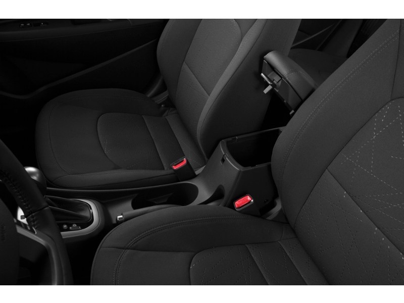 2013 Kia Rio 4dr Sdn Auto EX Exterior Shot 9