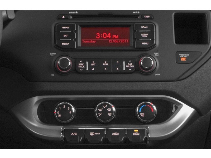 2015 Kia Rio 5dr HB Auto EX Interior Shot 2