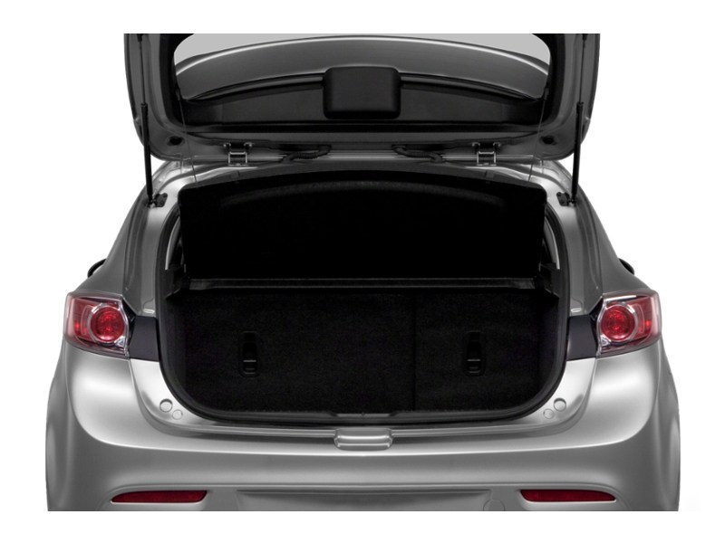 2013 Mazda Mazda3 Sport 4dr HB Sport Auto GS-SKY Exterior Shot 4