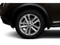 2013 Nissan Juke 5dr Wgn CVT SV FWD Exterior Shot 5
