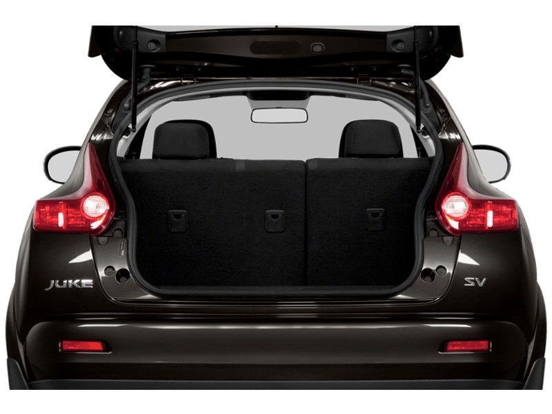 2013 Nissan Juke 5dr Wgn CVT SV FWD Exterior Shot 4