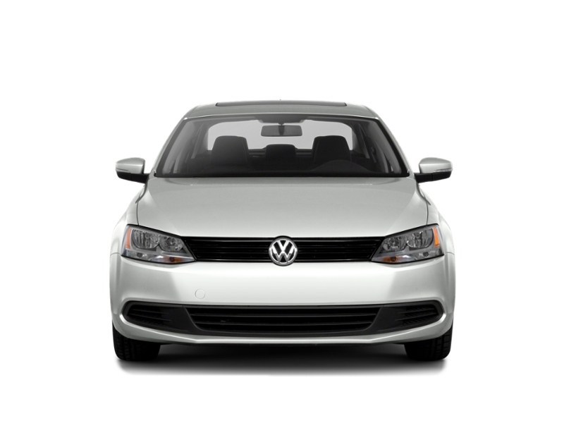 2013 Volkswagen Jetta 4dr 2.0L Man Trendline Exterior Shot 6