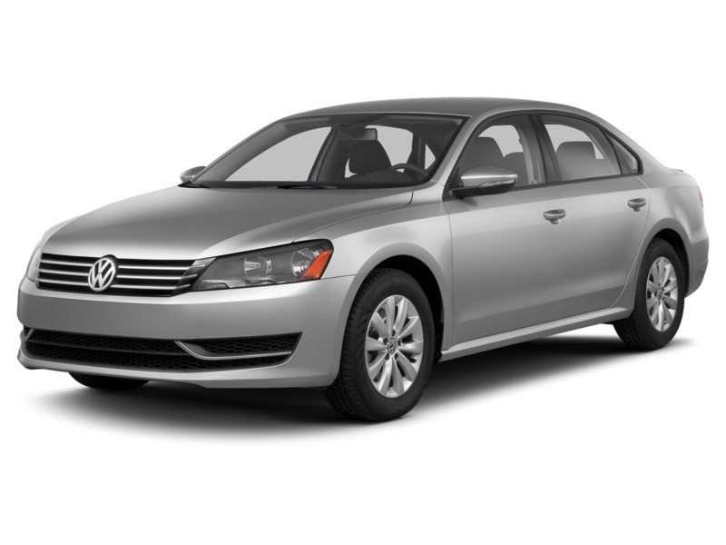 2013 Volkswagen Passat 4dr Sdn 2.5L Man Trendline Exterior Shot 1