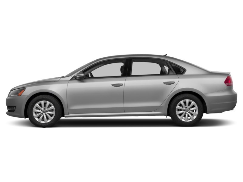 2013 Volkswagen Passat 4dr Sdn 2.5L Man Trendline Exterior Shot 7
