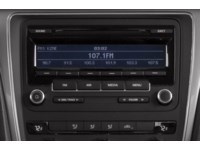 2013 Volkswagen Passat 4dr Sdn 2.5L Man Trendline Interior Shot 1