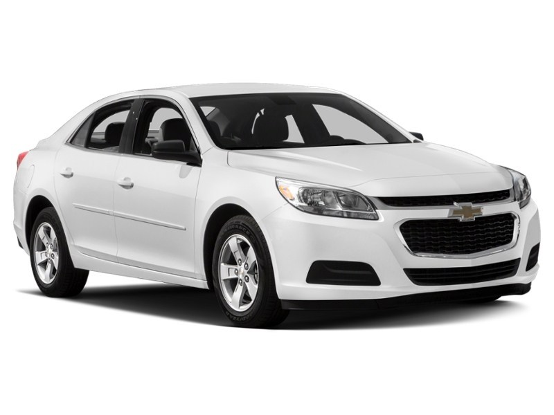 2015 Chevrolet Malibu 4dr Sdn LS w/1LS Exterior Shot 9