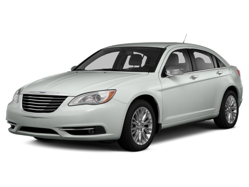 2014 Chrysler 200 4dr Sdn LX Exterior Shot 1