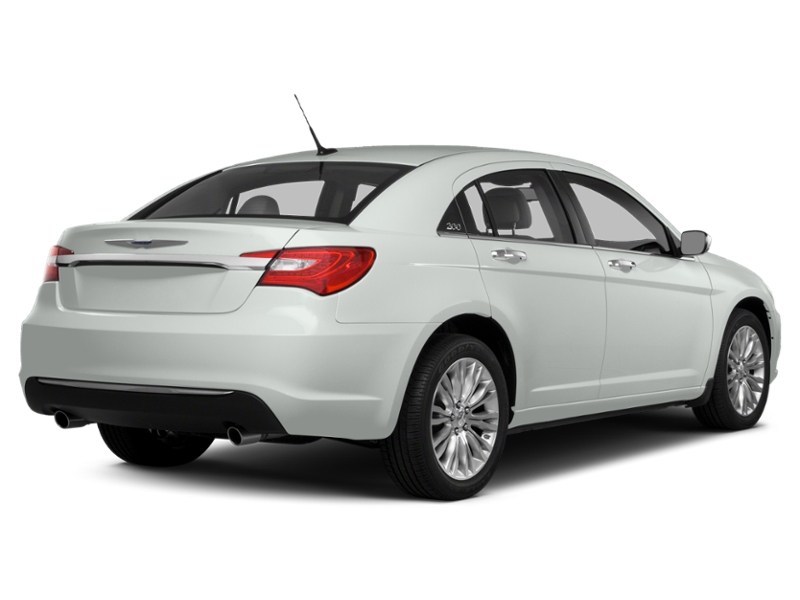 2014 Chrysler 200 4dr Sdn LX Exterior Shot 2