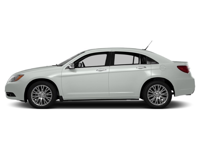 2014 Chrysler 200 4dr Sdn LX Exterior Shot 7
