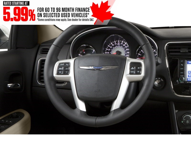 2014 Chrysler 200 4dr Sdn LX Interior Shot 3