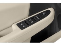 2014 Chrysler 200 4dr Sdn LX Exterior Shot 10