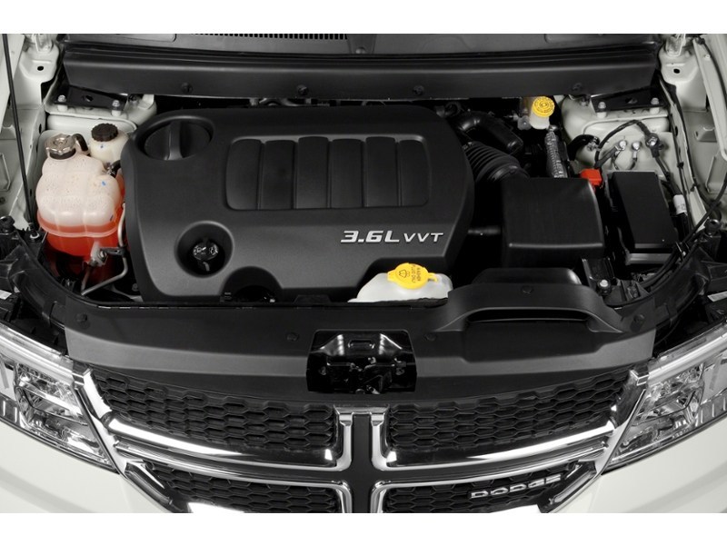 2014 Dodge Journey FWD 4dr Canada Value Pkg Exterior Shot 3