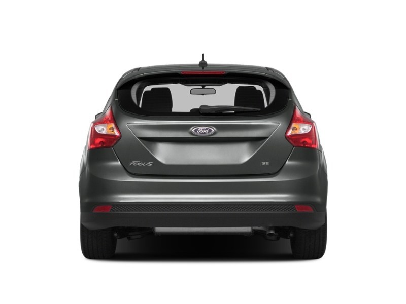 2014 Ford Focus 5dr HB SE Exterior Shot 8