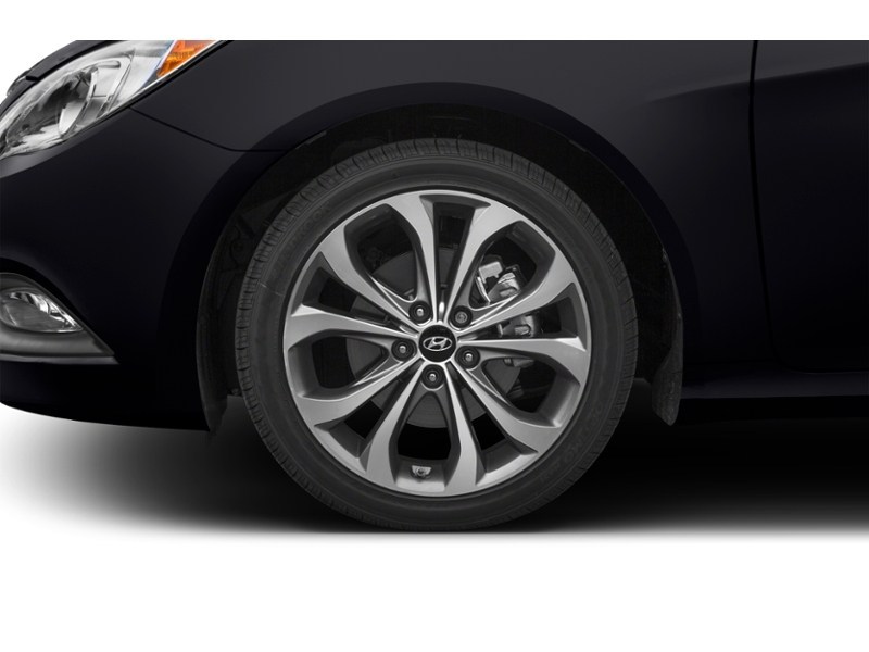 2014 Hyundai Sonata 4dr Sdn 2.4L Auto GLS Exterior Shot 5