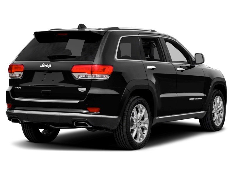 2016 Jeep Grand Cherokee 4WD 4dr Summit Exterior Shot 2