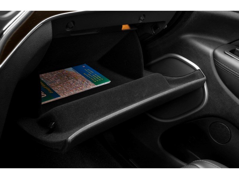 2016 Jeep Grand Cherokee 4WD 4dr Summit Interior Shot 4