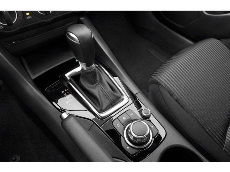 2015 Mazda Mazda3 4dr Sdn Auto GS Exterior Shot 12