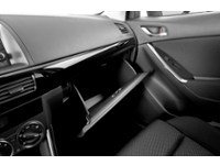 2014 Mazda CX-5 AWD 4dr Auto GT Interior Shot 3