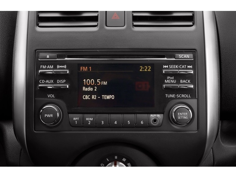 2014 Nissan Versa Note 5dr HB Auto 1.6 S Interior Shot 2