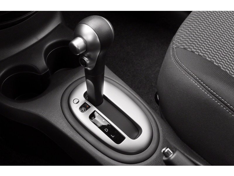 2014 Nissan Versa Note 5dr HB Auto 1.6 S Exterior Shot 12