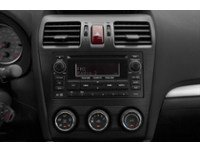2015 Subaru Forester 5dr Wgn CVT 2.5i Convenience Interior Shot 2