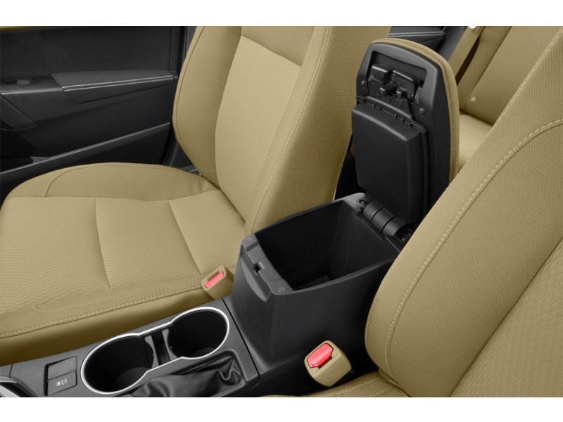 2014 Toyota Corolla 4dr Sdn CVT LE Interior Shot 8