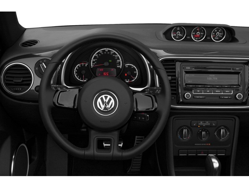 2015 Volkswagen The Beetle 2dr Conv 1.8 TSI Auto Comfortline Interior Shot 3