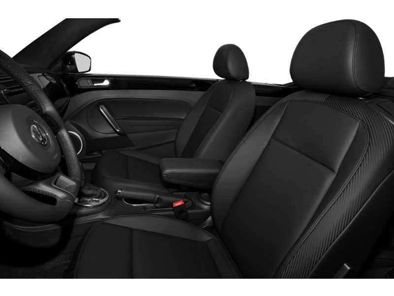 2015 Volkswagen The Beetle 2dr Conv 1.8 TSI Auto Comfortline Interior Shot 5