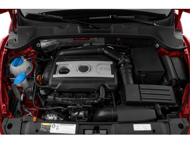2015 Volkswagen The Beetle 2dr Conv 1.8 TSI Auto Comfortline Exterior Shot 3